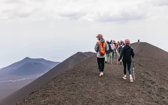 Vulcão Etna: Caminhada guiada pelo cume do lado sul até 3.340 metros