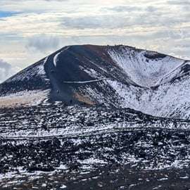 Etna-tour met gids vanuit Catania, lavagrot en proeverij