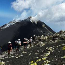Excursão às quatro crateras do Etna saindo de Catânia