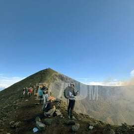 Etna Summit Craters: 4x4 Ride and Guided Hike