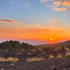 Mount Etna Sunset Jeep Tour: Hornitos and Lava Cave