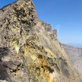 South Etna – Summit craters round trip by cable car + 4x4 + hike