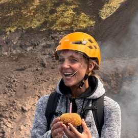 Etna Summit Craters: 4x4 Ride and Guided Hike