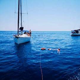 Segling från Catania med aperitif, prosecco och Acitrezza
