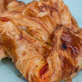 Catania Street Food Tour: History, Myths and Tastings in the Historic Center