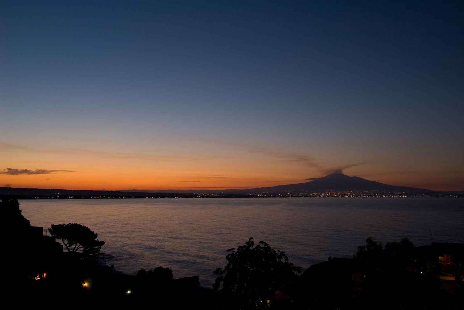 Etna: Wycieczka o zachodzie słońca na wulkanie