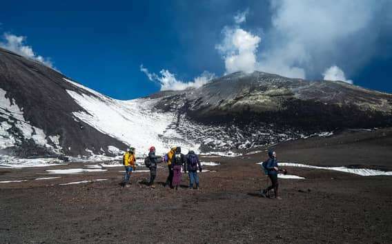 Trekking sull'Etna da Catania con biglietti inclusi