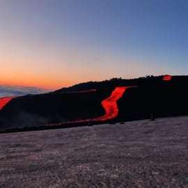Etna Central Crater Trekking Tour z kolejką linową i jeepem