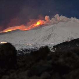 Etna: Wycieczka o zachodzie słońca na wulkanie