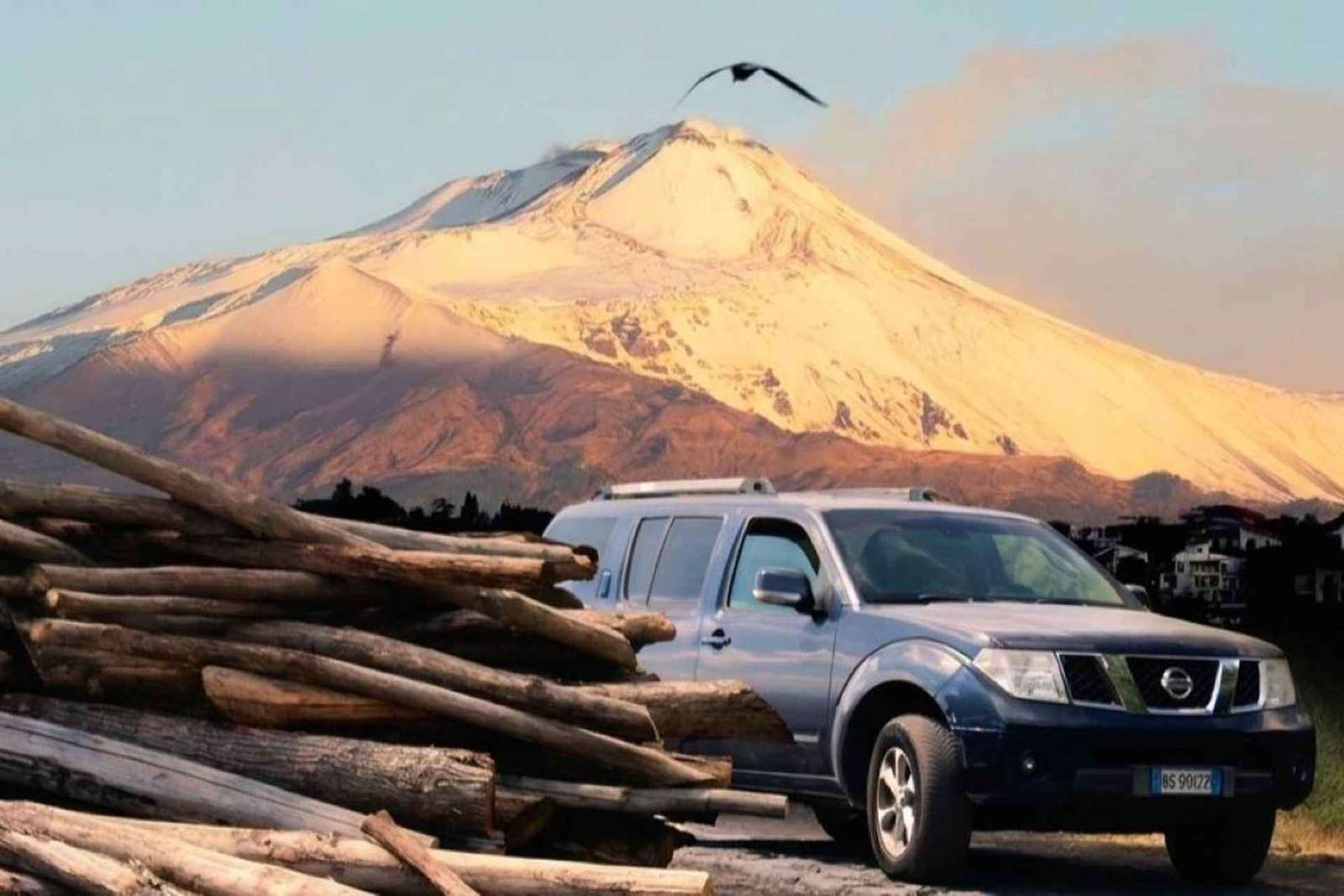 Jeeptur på Etna: lavagrotta, vingård och brunch