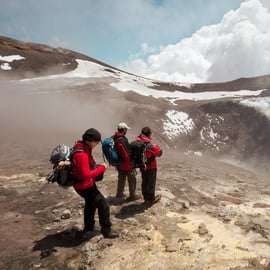 Trek sur l'Etna hors des sentiers battus : cratères Silvestri