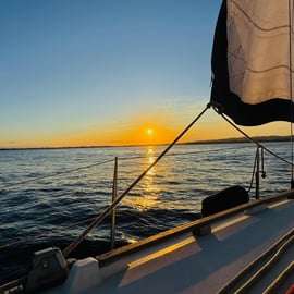 Segling från Catania med aperitif, prosecco och Acitrezza