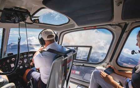 Vuelo en helicóptero privado sobre el Etna, 30 minutos
